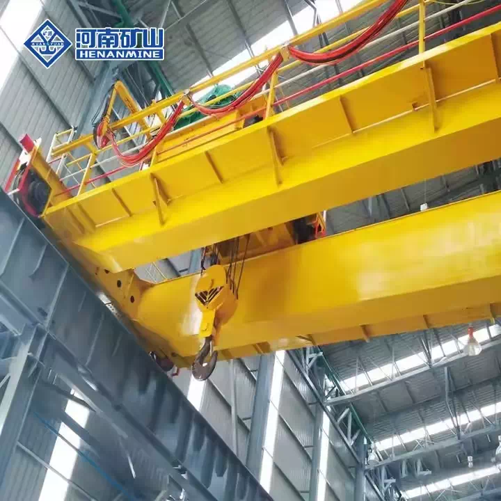 Fully-Enclosed Insulated Crane